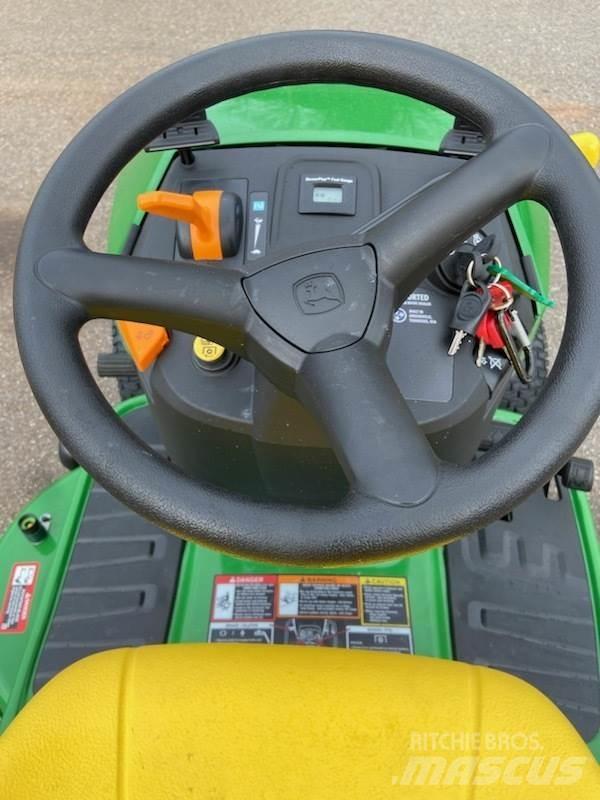 John Deere S120 Sodo traktoriukai-vejapjovės
