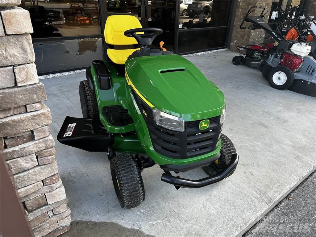 John Deere S130 Sodo traktoriukai-vejapjovės