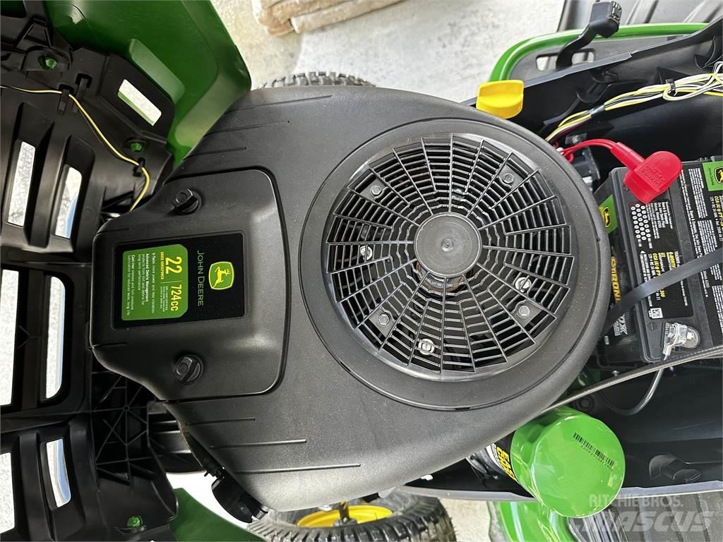 John Deere S130 Sodo traktoriukai-vejapjovės