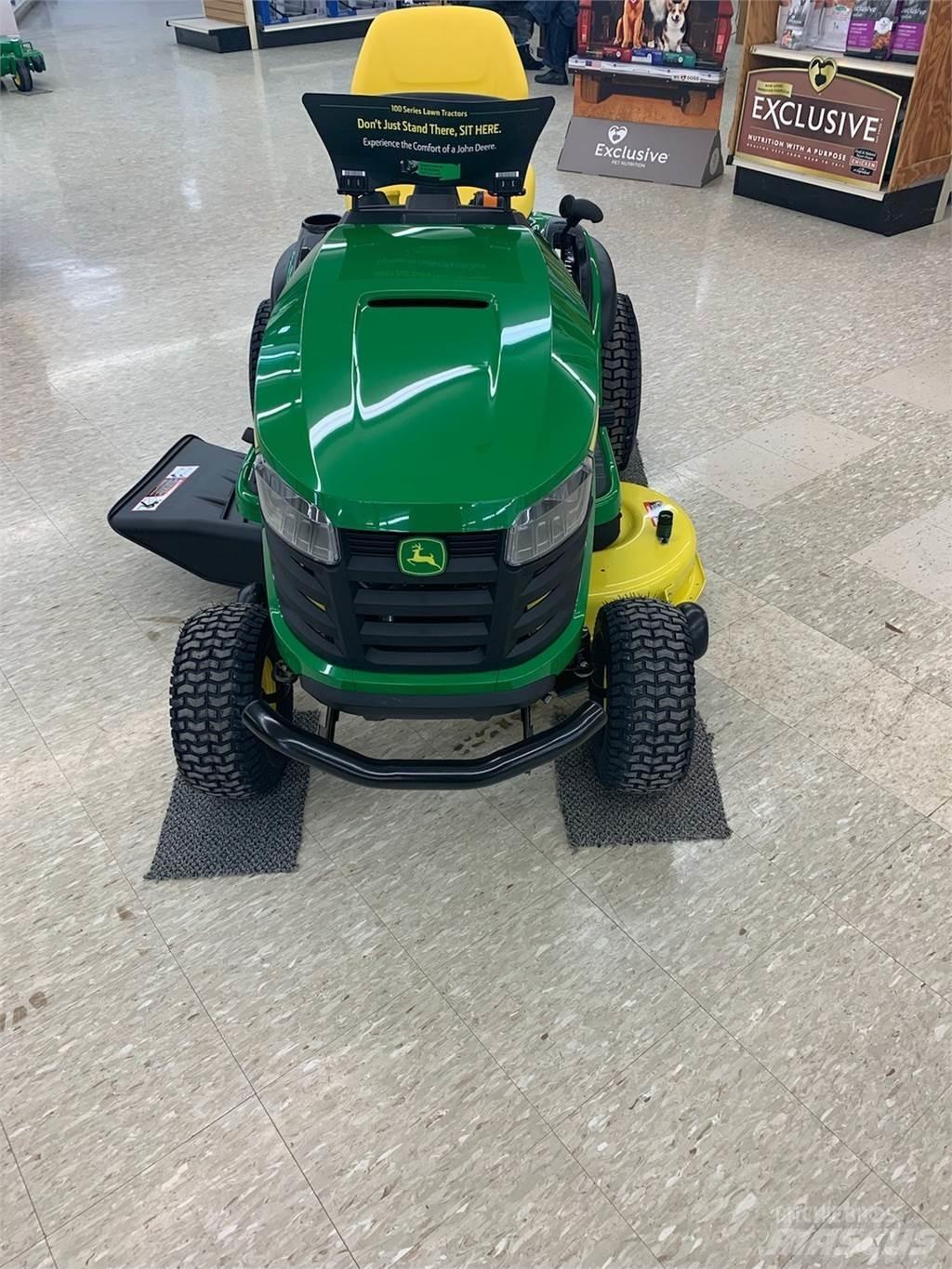 John Deere S130 Sodo traktoriukai-vejapjovės