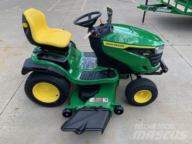John Deere S180 Naudoti kompaktiški traktoriai
