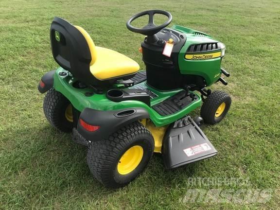 John Deere S240 Naudoti kompaktiški traktoriai