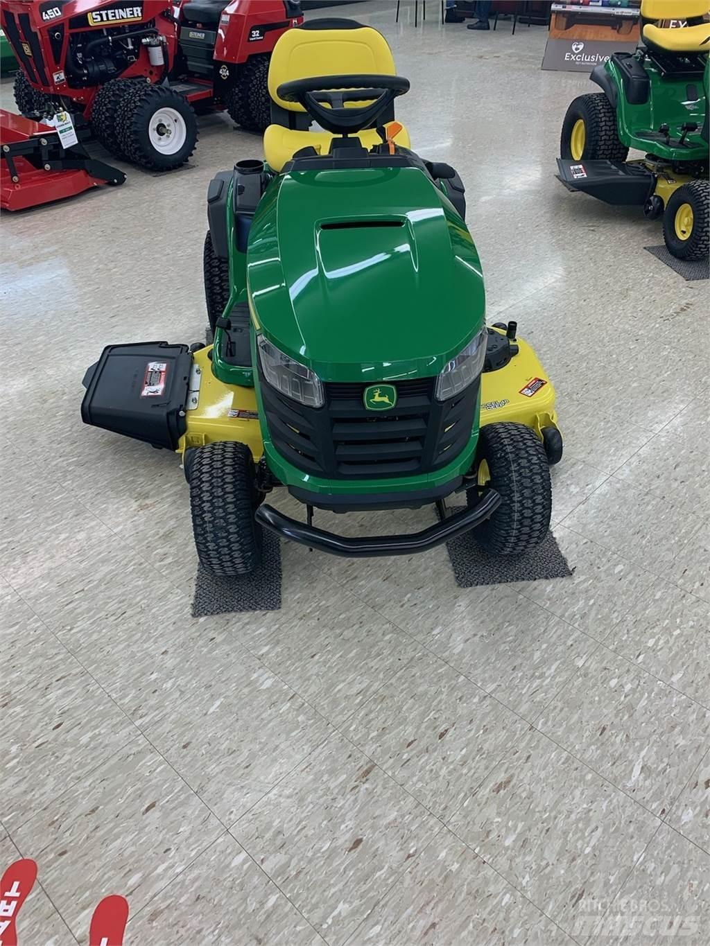 John Deere S240 Naudoti kompaktiški traktoriai
