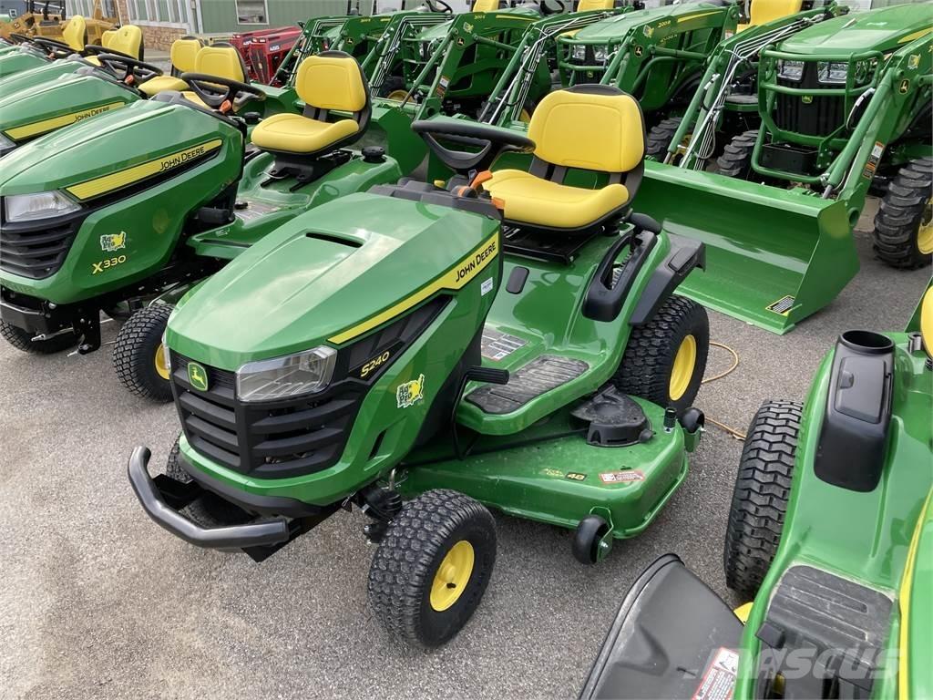 John Deere S240 Naudoti kompaktiški traktoriai