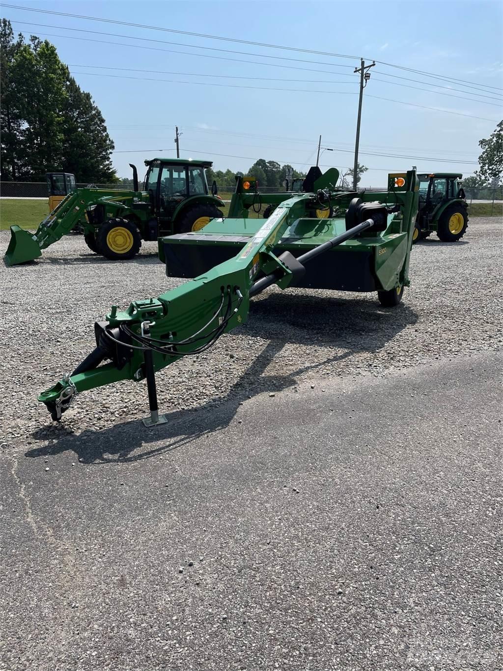 John Deere S300 Formuojančios žoliapjovės