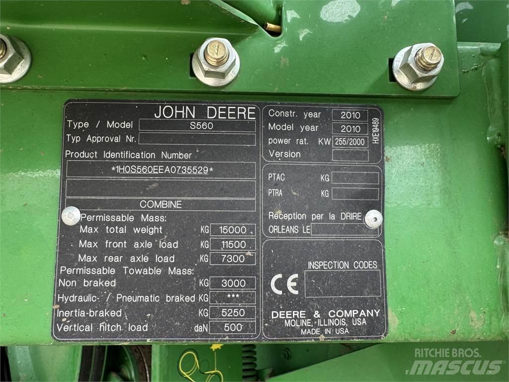 John Deere S560 Derliaus nuėmimo kombainai