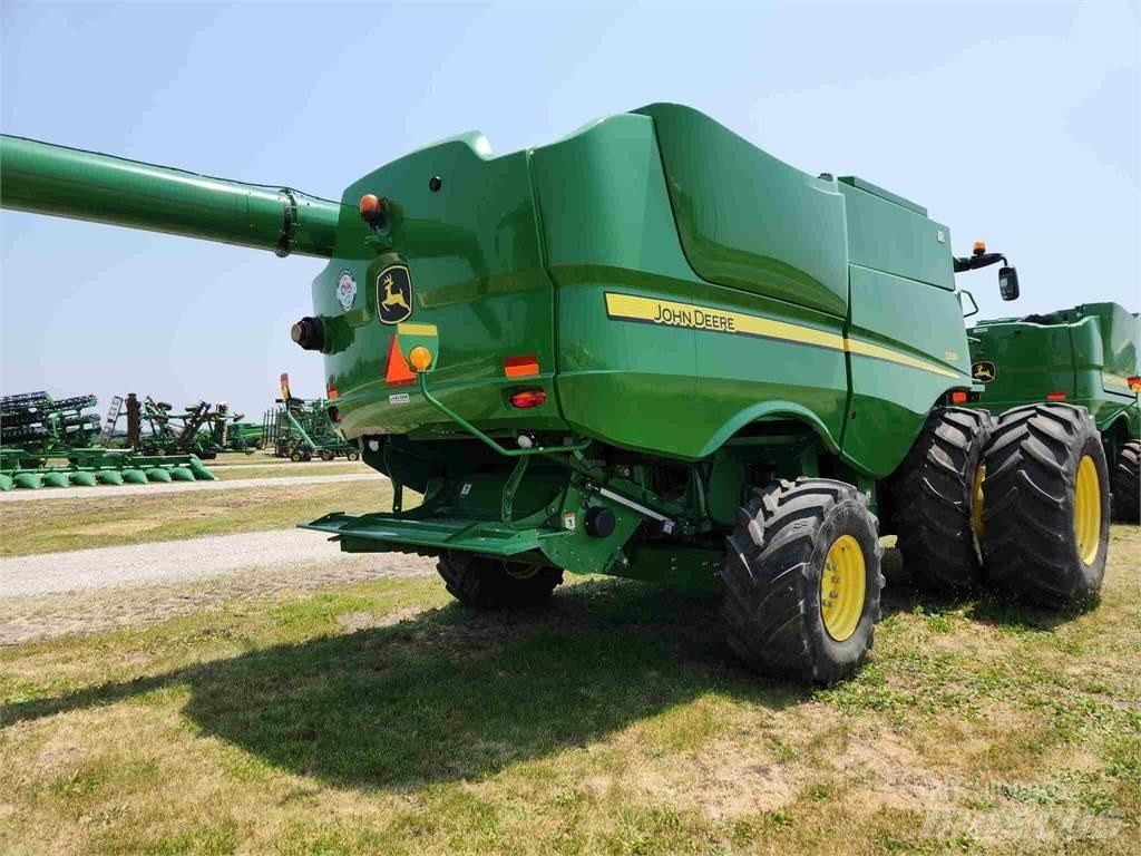 John Deere S680 Derliaus nuėmimo kombainai