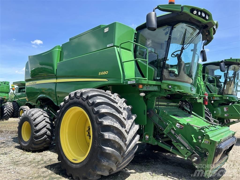John Deere S680 Derliaus nuėmimo kombainai