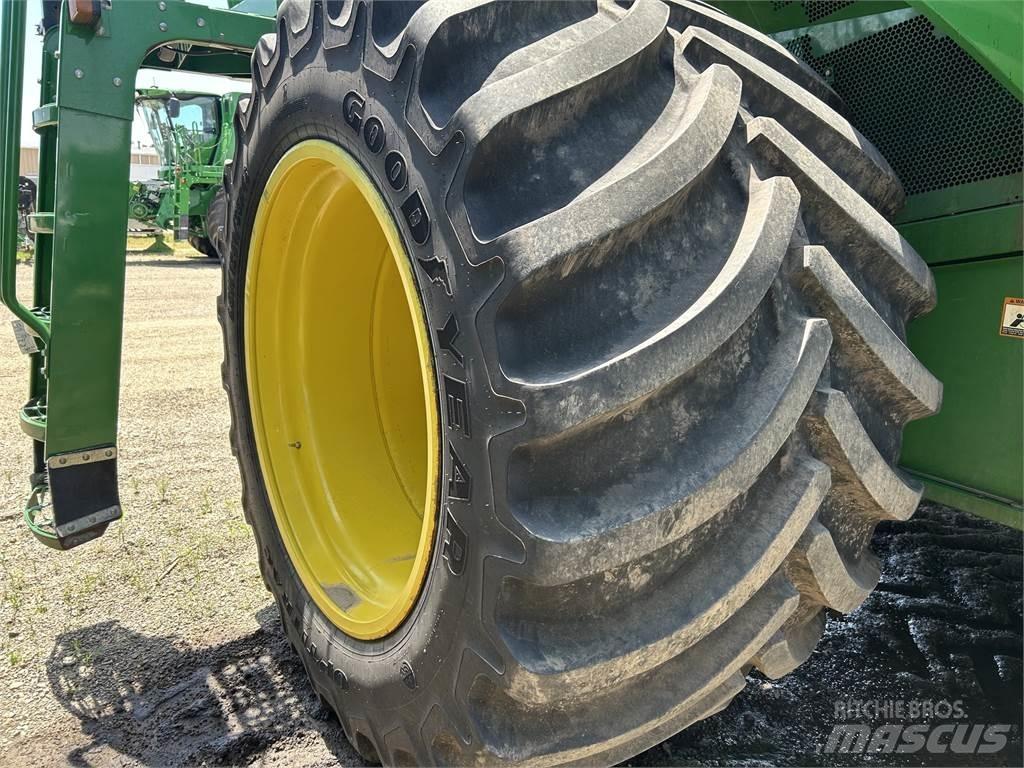 John Deere S680 Derliaus nuėmimo kombainai