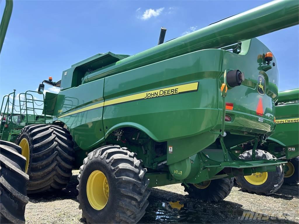 John Deere S680 Derliaus nuėmimo kombainai