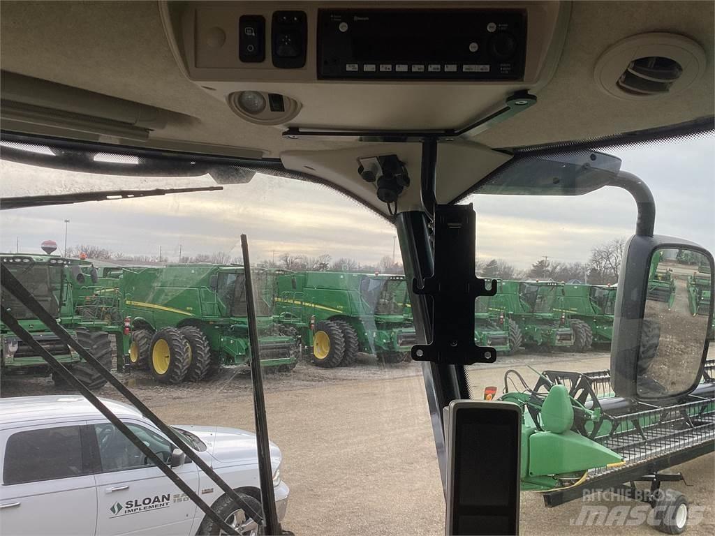 John Deere S790 Derliaus nuėmimo kombainai