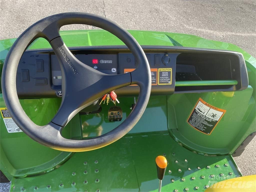 John Deere TX Specializuotos paskirties technika
