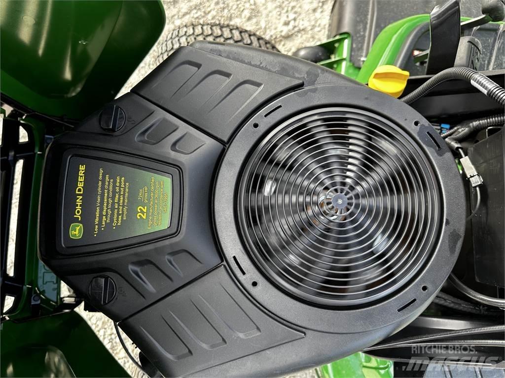 John Deere X330 Naudoti kompaktiški traktoriai