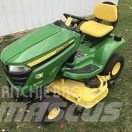 John Deere X330 Naudoti kompaktiški traktoriai