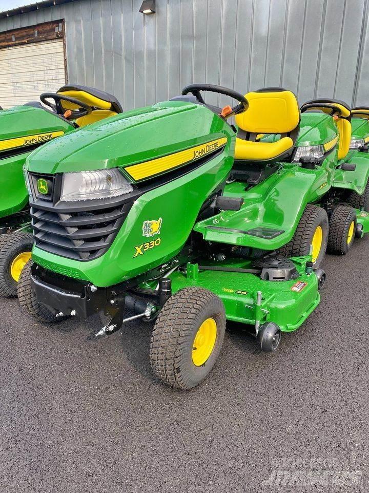 John Deere X330 Naudoti kompaktiški traktoriai