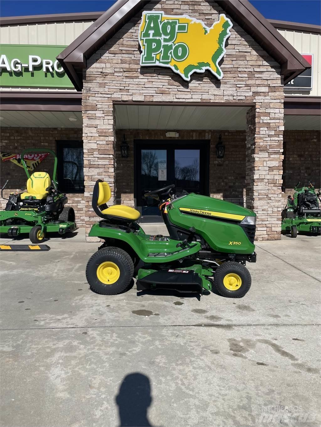 John Deere X350 Naudoti kompaktiški traktoriai