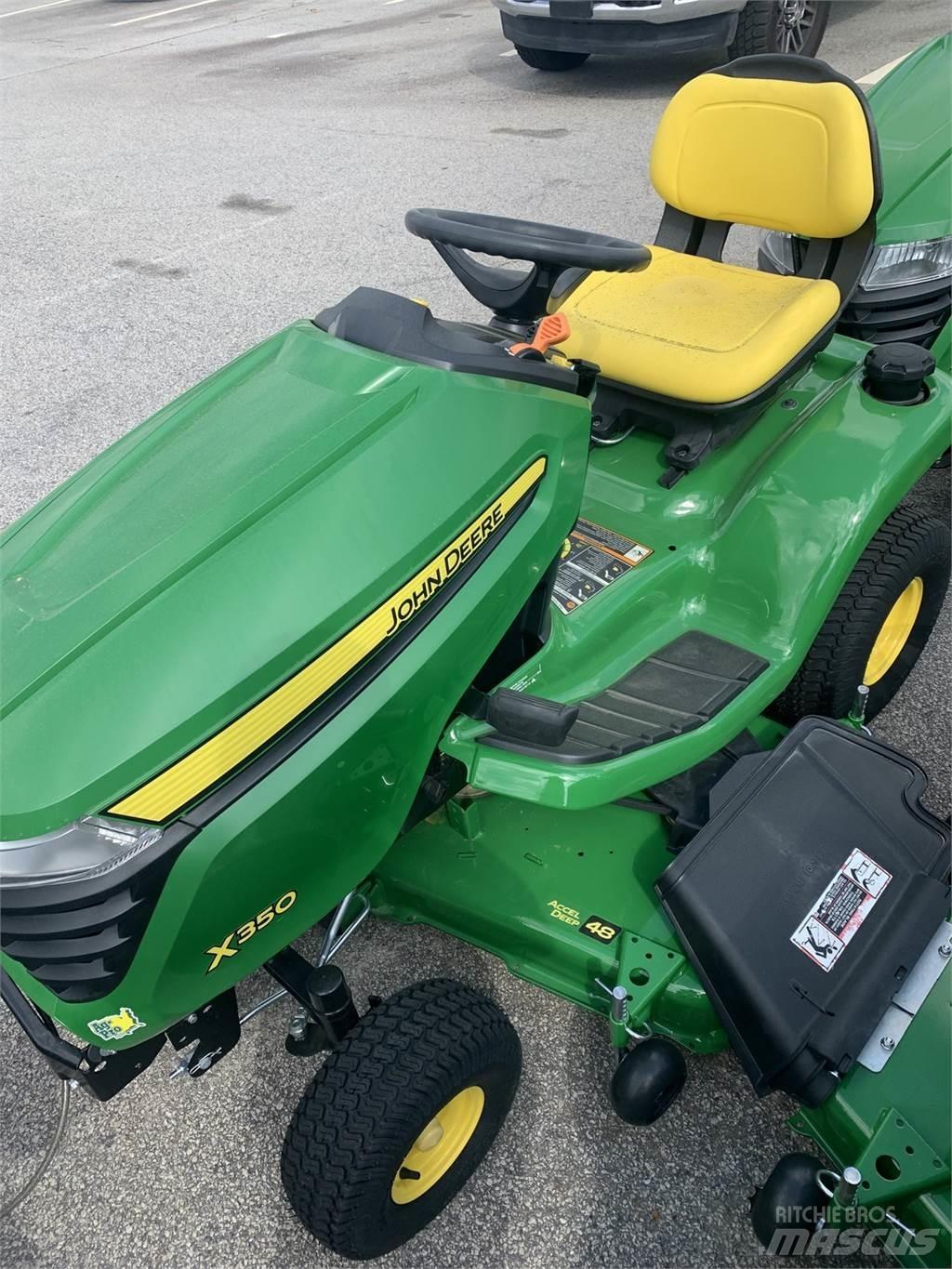 John Deere X350 Naudoti kompaktiški traktoriai