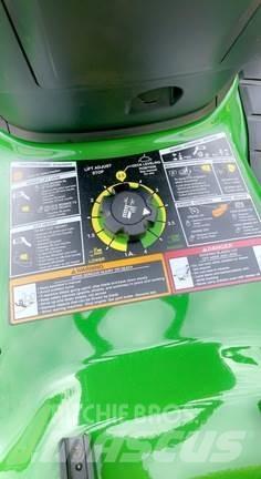 John Deere X350 Sodo traktoriukai-vejapjovės