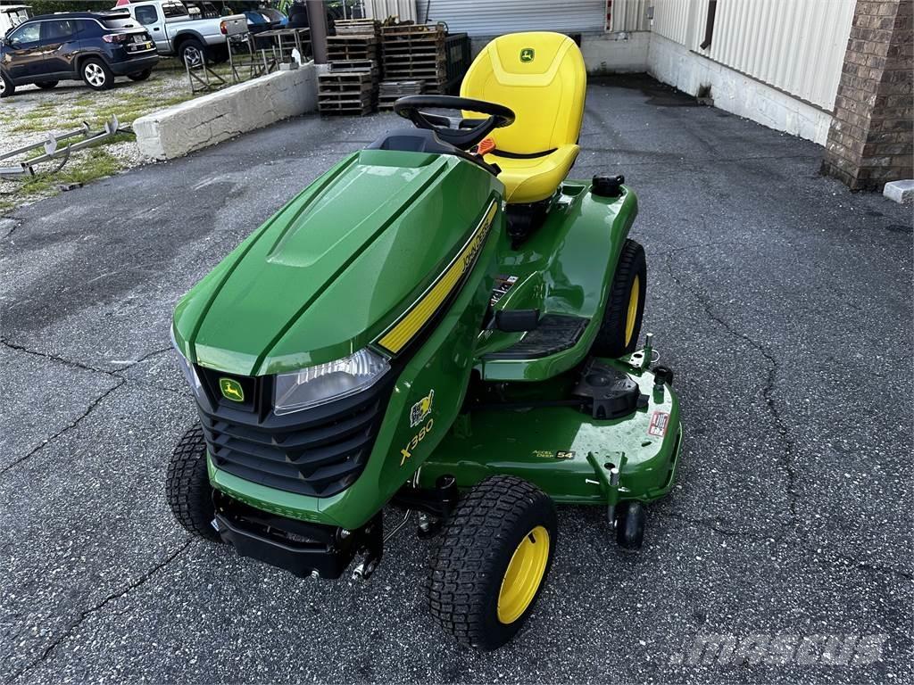 John Deere X380 Naudoti kompaktiški traktoriai