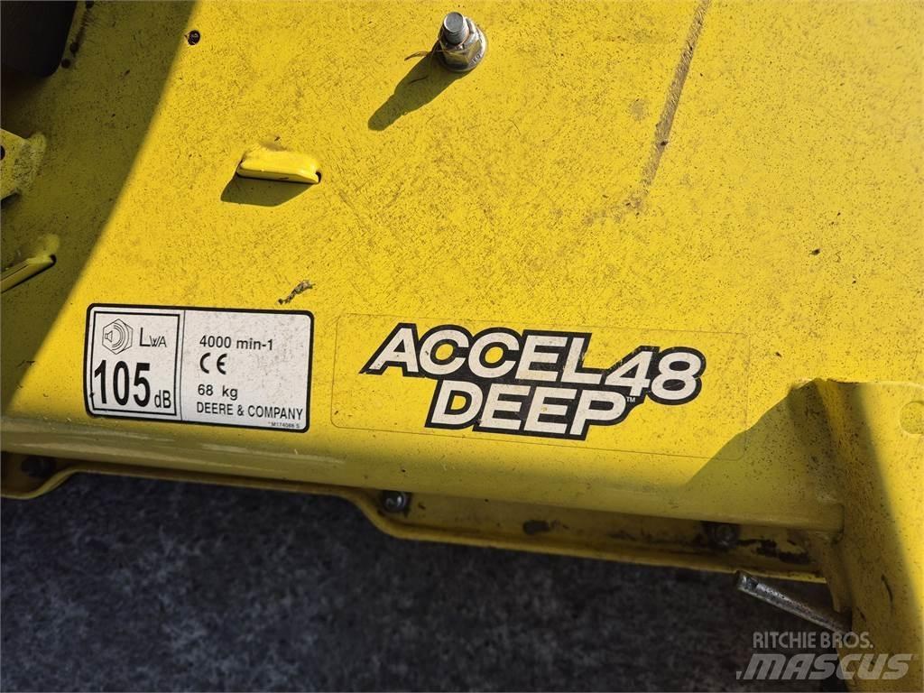 John Deere X380 Naudoti kompaktiški traktoriai