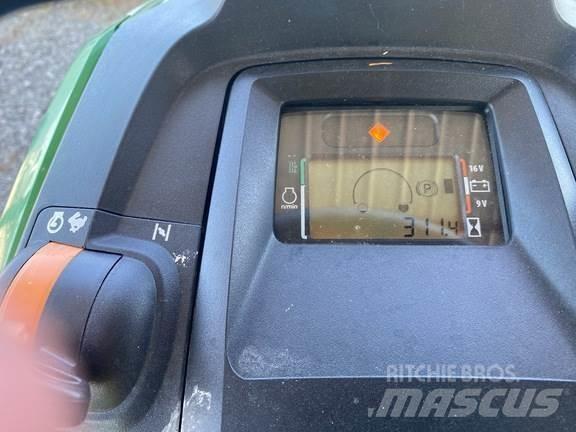 John Deere X380 Naudoti kompaktiški traktoriai