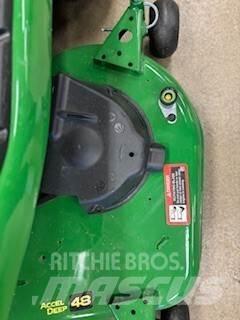 John Deere X390 Naudoti kompaktiški traktoriai