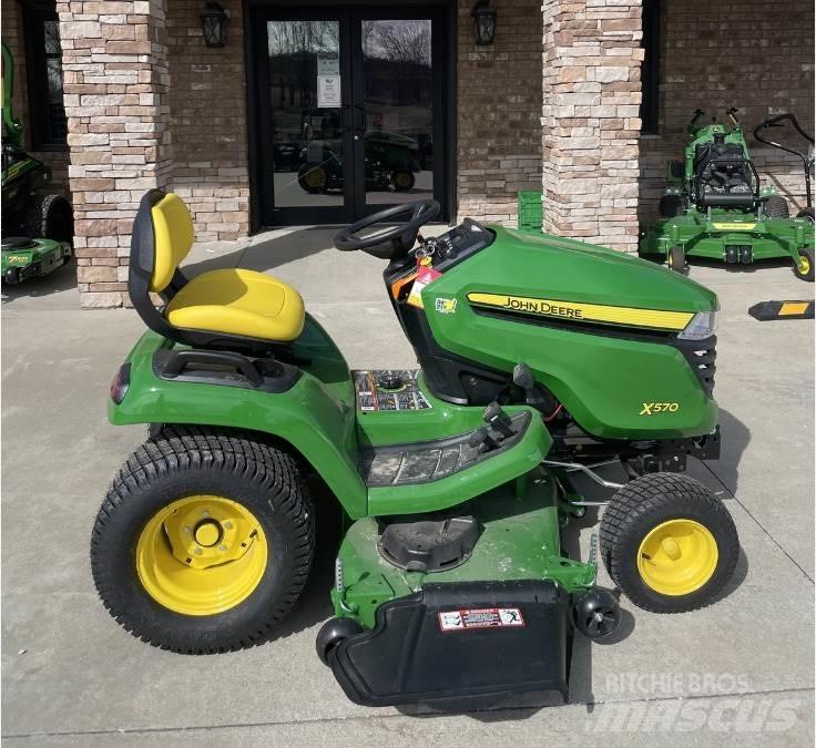 John Deere X570 Naudoti kompaktiški traktoriai