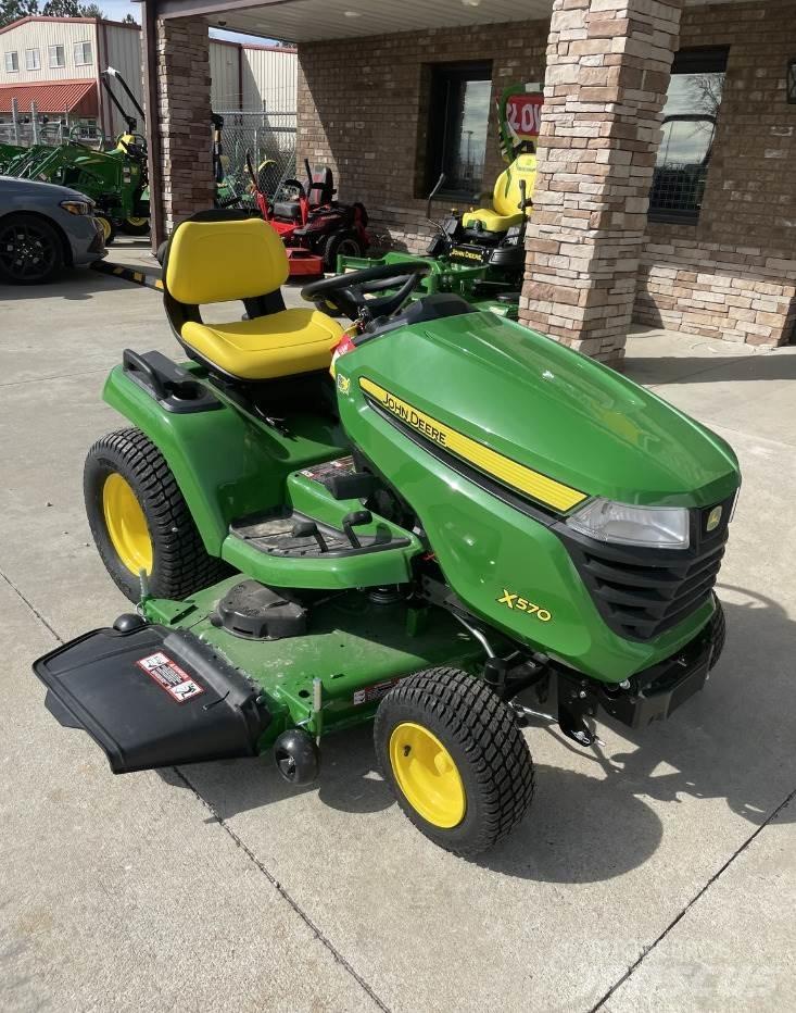 John Deere X570 Naudoti kompaktiški traktoriai