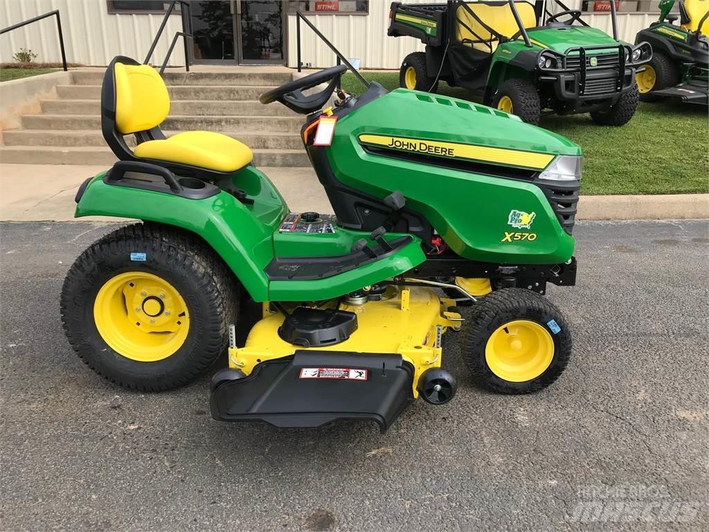John Deere X570 Naudoti kompaktiški traktoriai