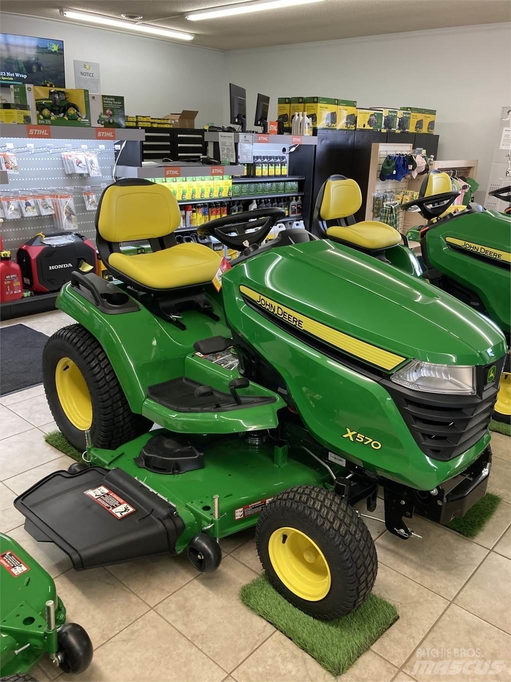 John Deere X570 Naudoti kompaktiški traktoriai