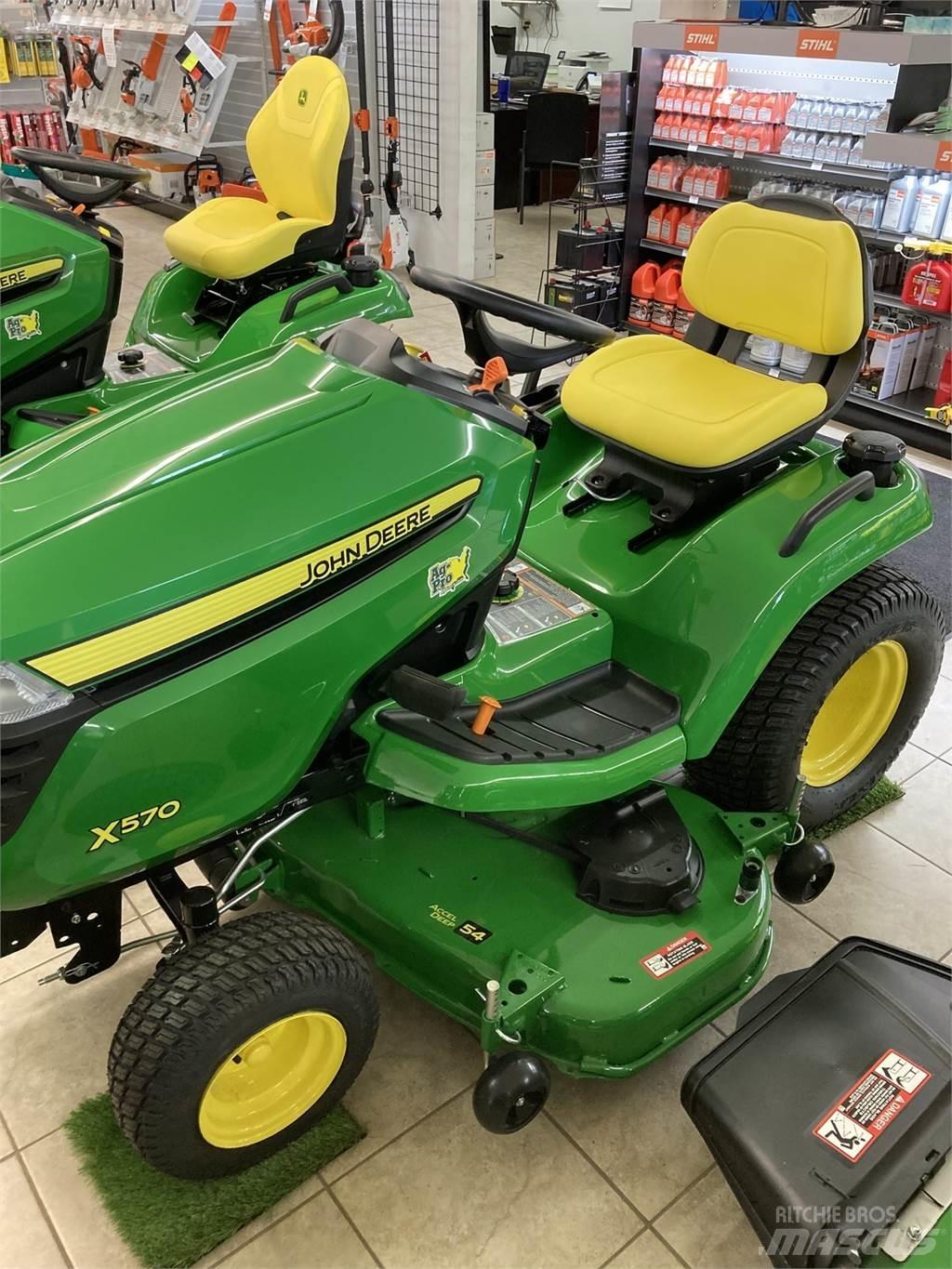 John Deere X570 Naudoti kompaktiški traktoriai