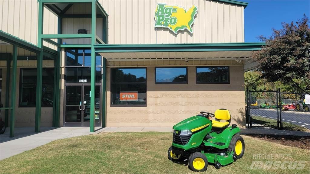 John Deere X570 Naudoti kompaktiški traktoriai