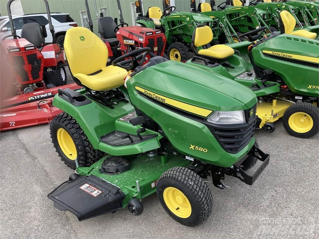 John Deere X580 Naudoti kompaktiški traktoriai