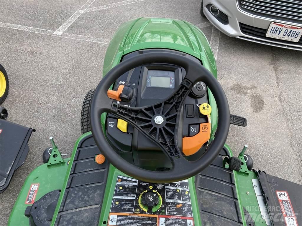 John Deere X580 Naudoti kompaktiški traktoriai