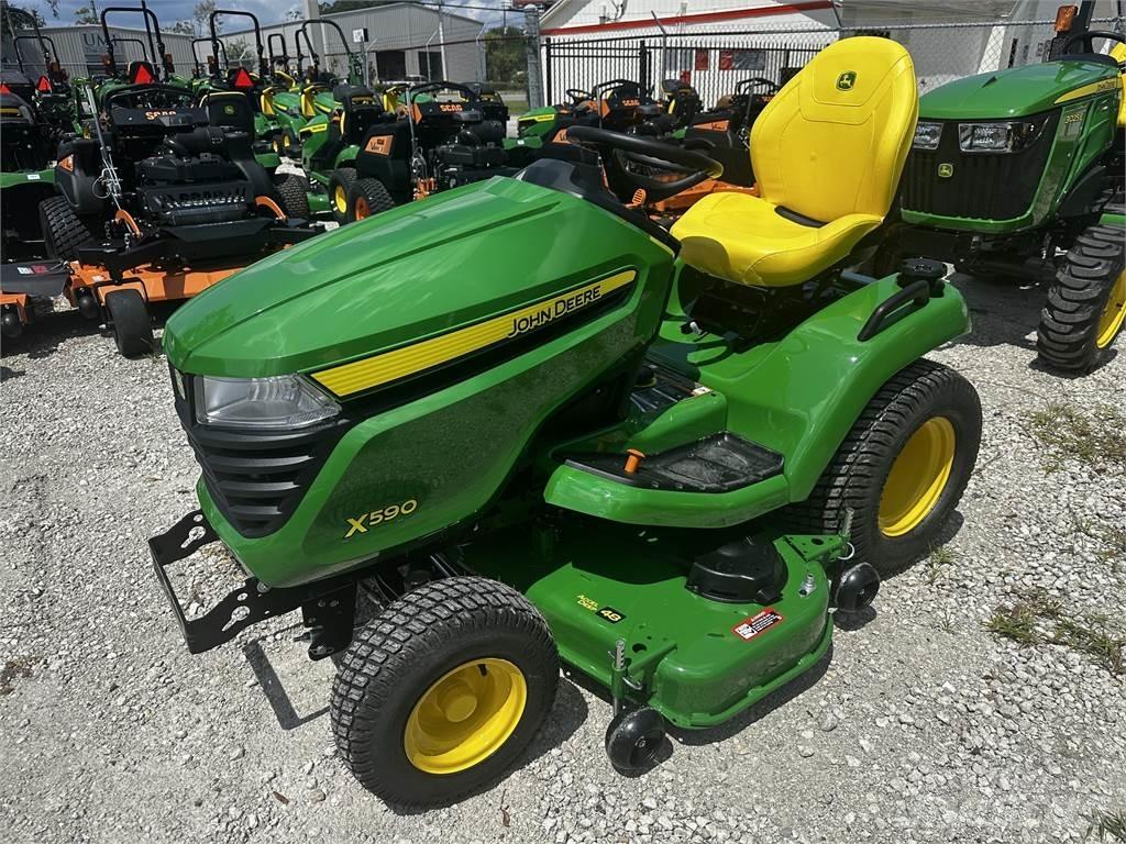 John Deere X590 Naudoti kompaktiški traktoriai