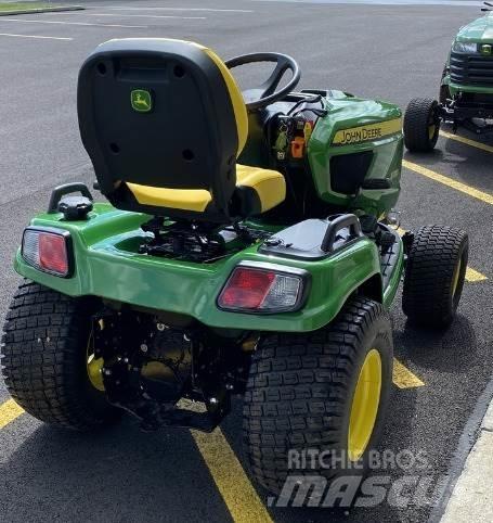 John Deere X730 Naudoti kompaktiški traktoriai
