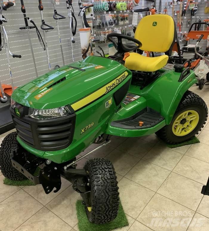 John Deere X739 Naudoti kompaktiški traktoriai