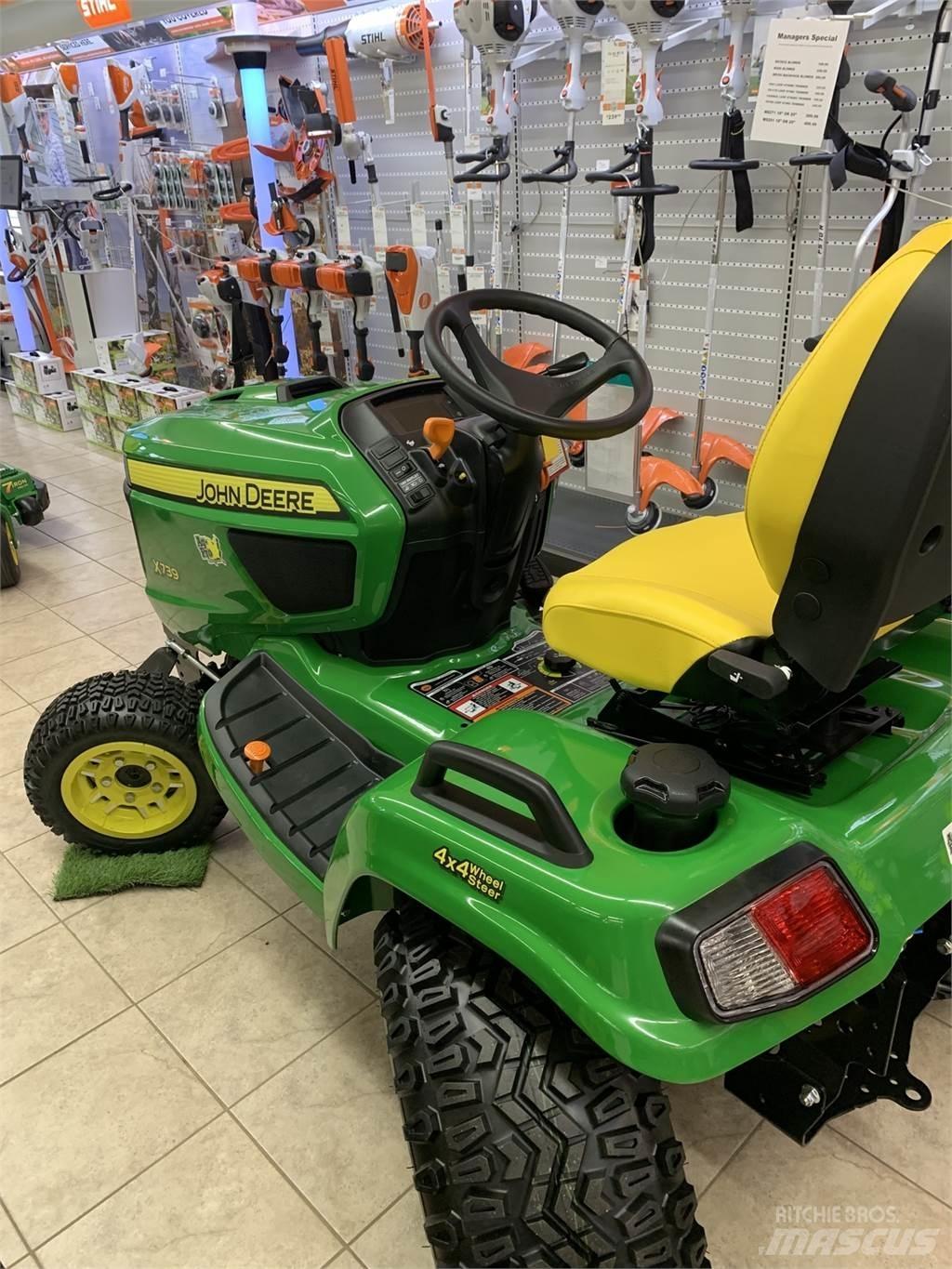 John Deere X739 Naudoti kompaktiški traktoriai