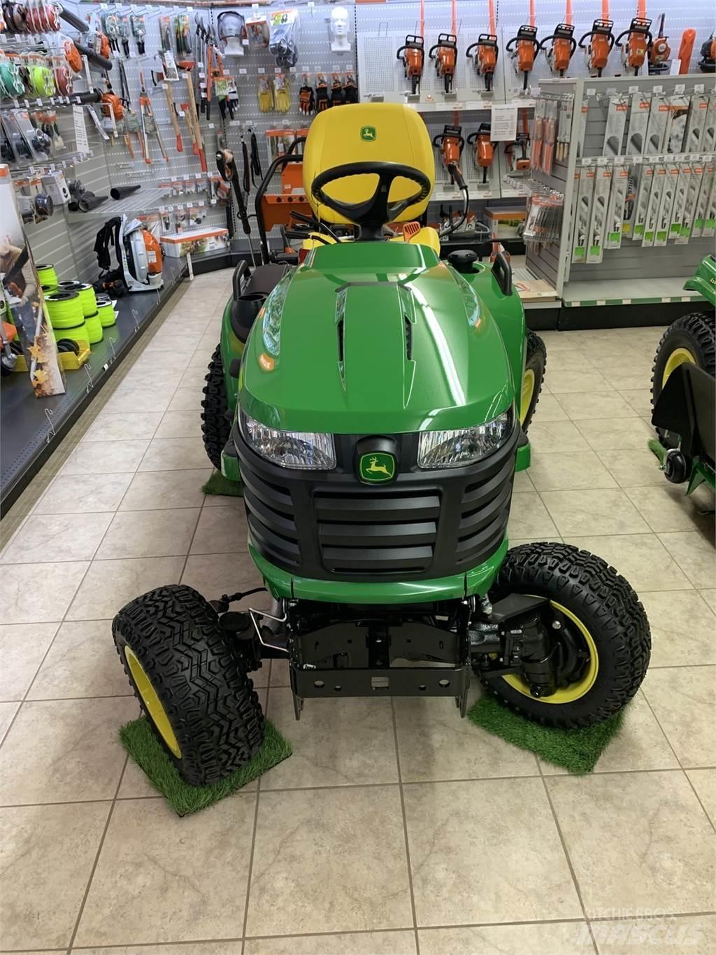 John Deere X739 Naudoti kompaktiški traktoriai