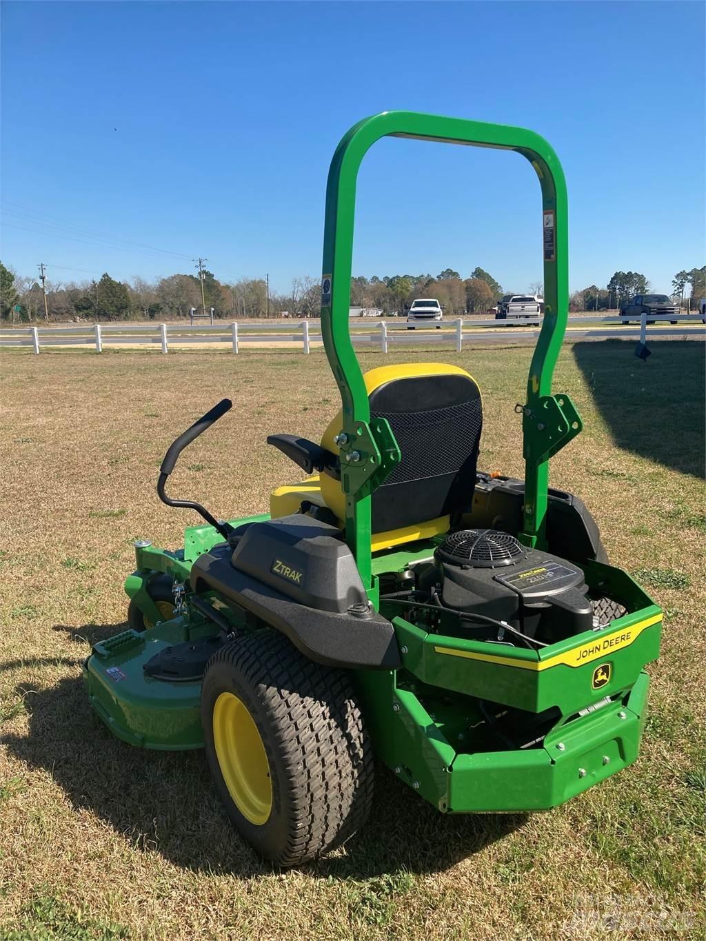 John Deere Z720E Žoliapjovės su lankstiniu vairavimo mechanizmu