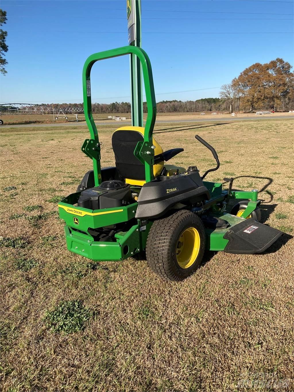 John Deere Z720E Žoliapjovės su lankstiniu vairavimo mechanizmu
