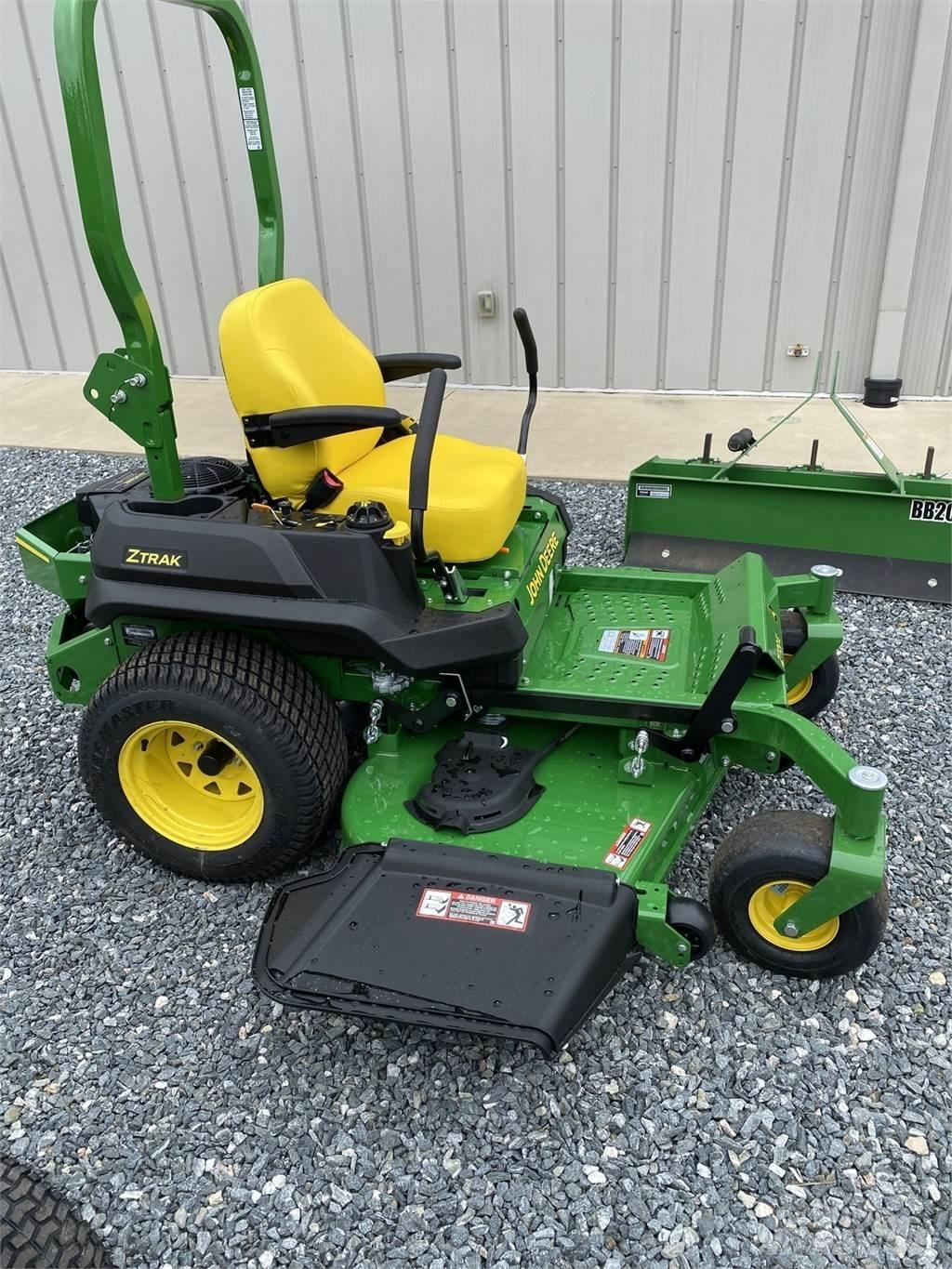 John Deere Z720E Žoliapjovės su lankstiniu vairavimo mechanizmu