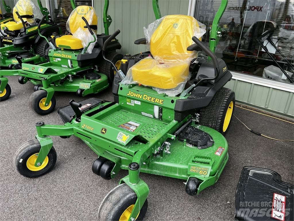 John Deere Z720E Žoliapjovės su lankstiniu vairavimo mechanizmu