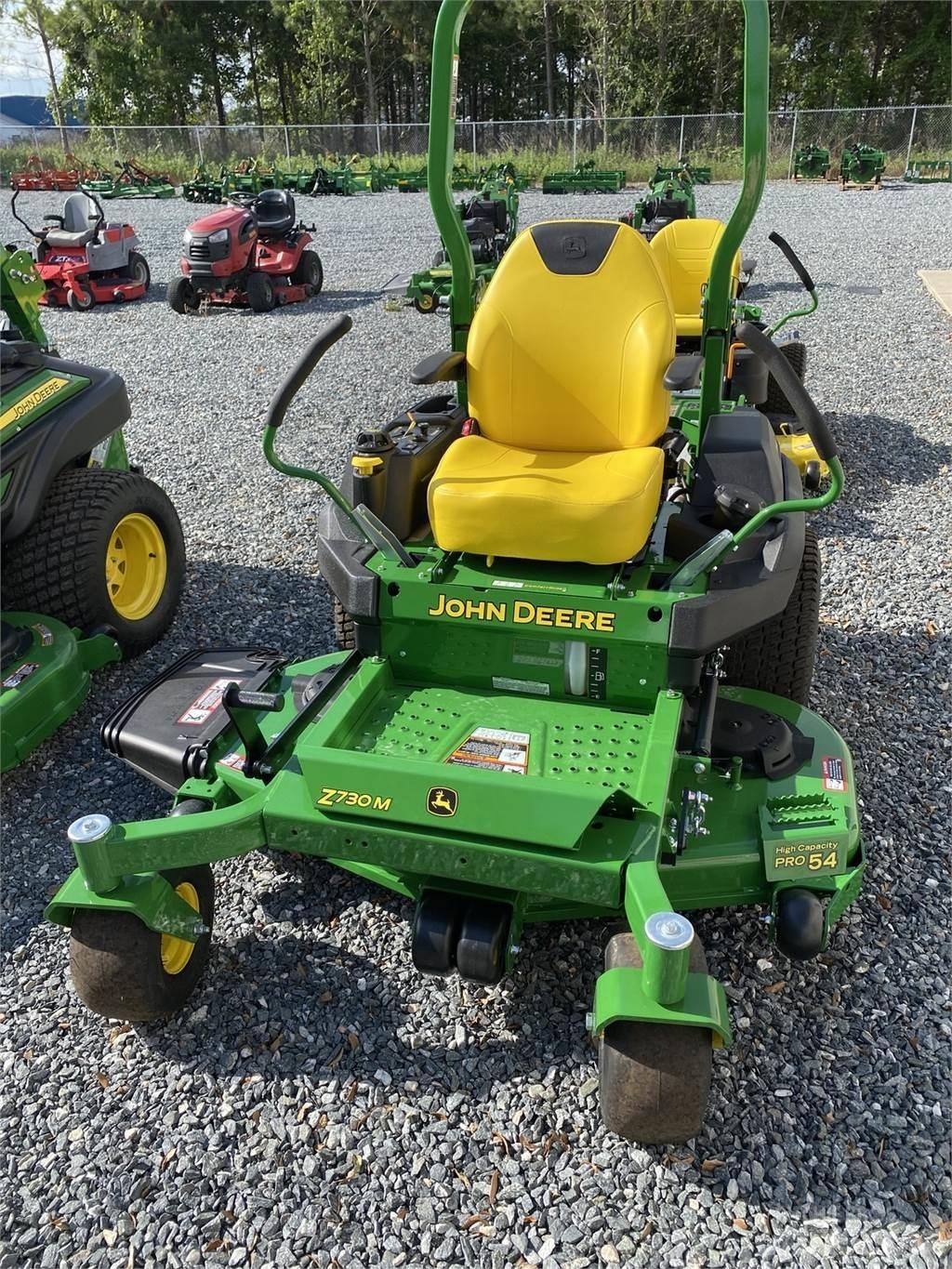 John Deere Z730M Žoliapjovės su lankstiniu vairavimo mechanizmu