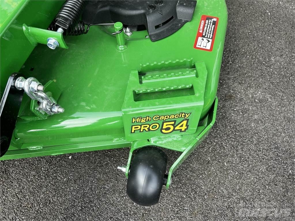 John Deere Z730M Žoliapjovės su lankstiniu vairavimo mechanizmu