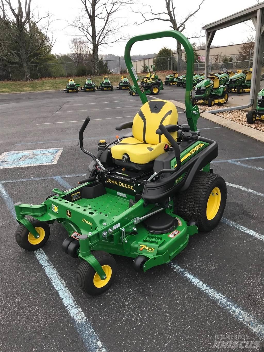John Deere Z920M Žoliapjovės su lankstiniu vairavimo mechanizmu