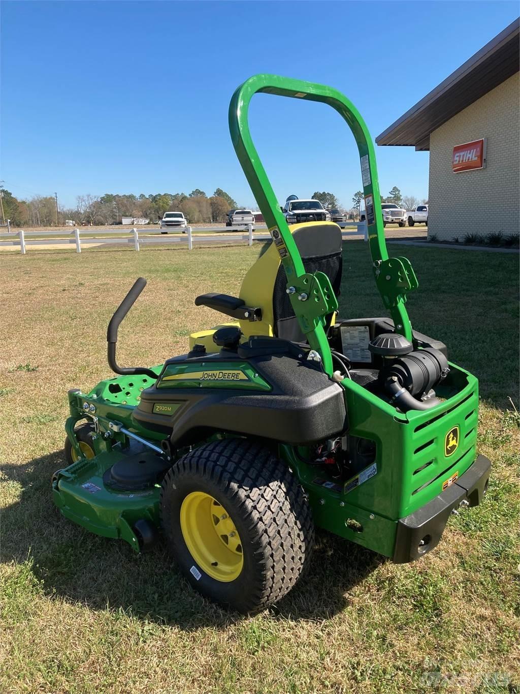 John Deere Z920M Žoliapjovės su lankstiniu vairavimo mechanizmu