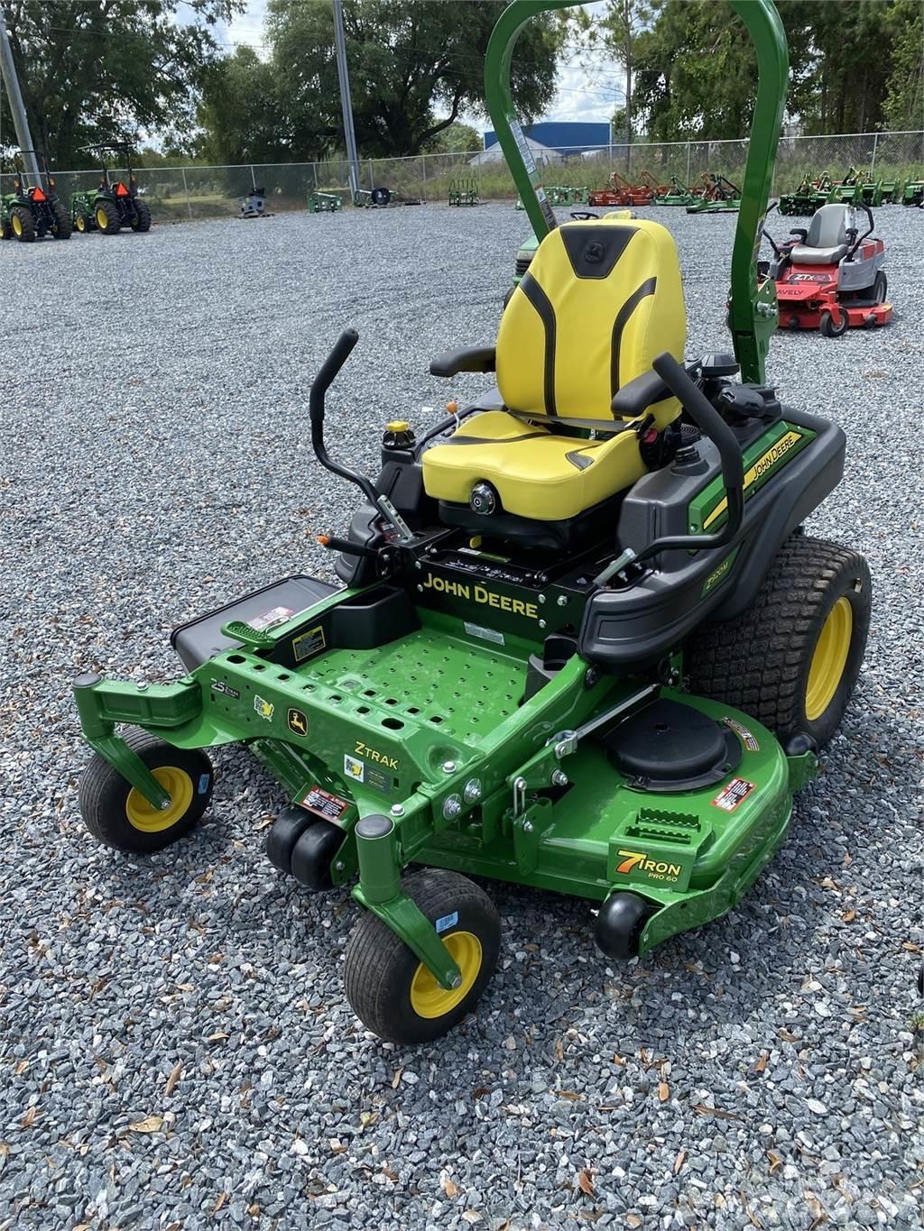 John Deere Z920M Žoliapjovės su lankstiniu vairavimo mechanizmu