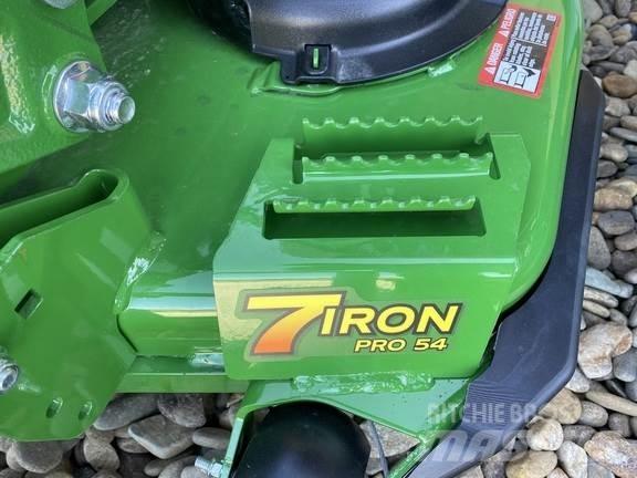 John Deere Z920M Žoliapjovės su lankstiniu vairavimo mechanizmu