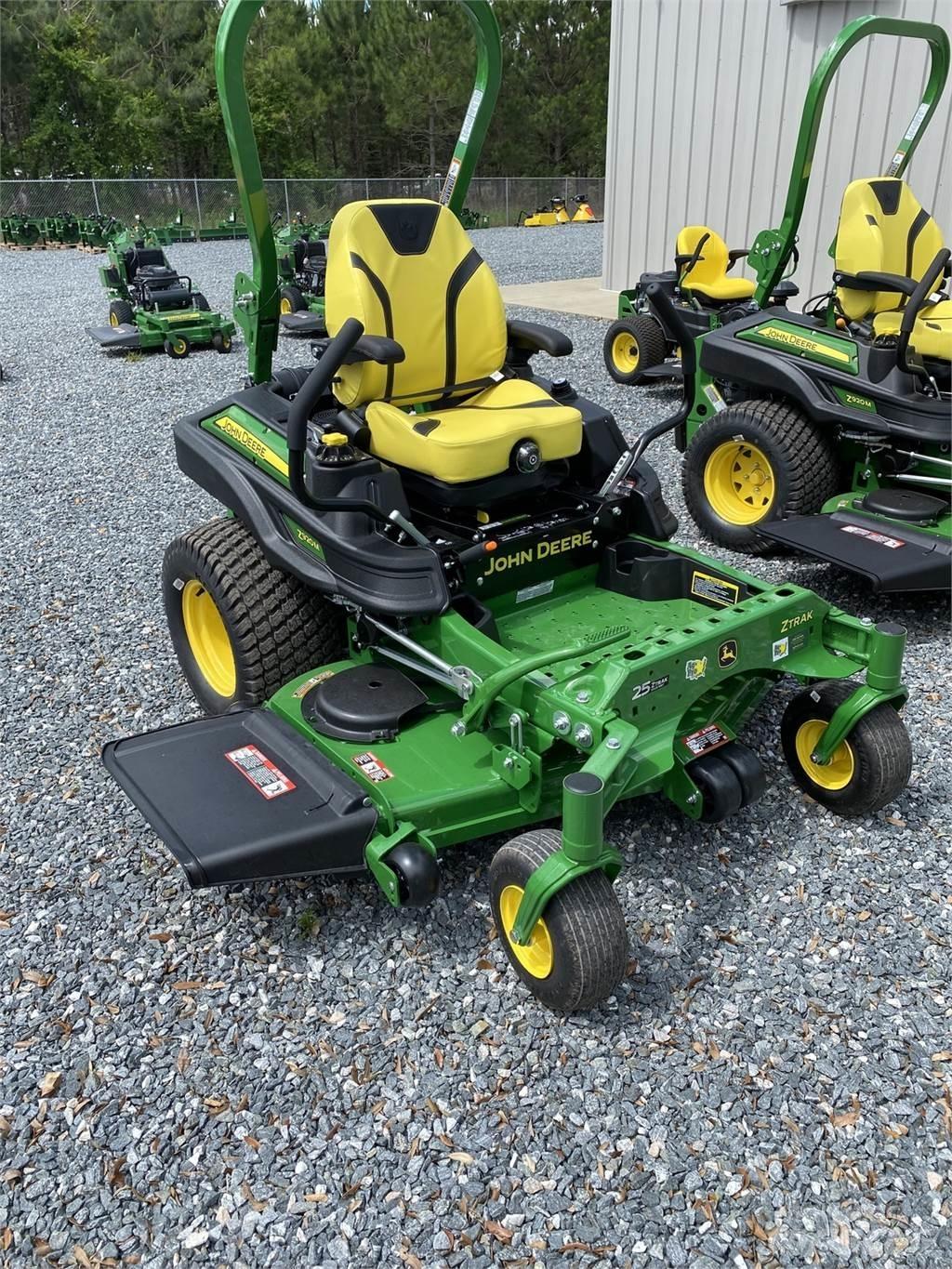 John Deere Z920M Žoliapjovės su lankstiniu vairavimo mechanizmu